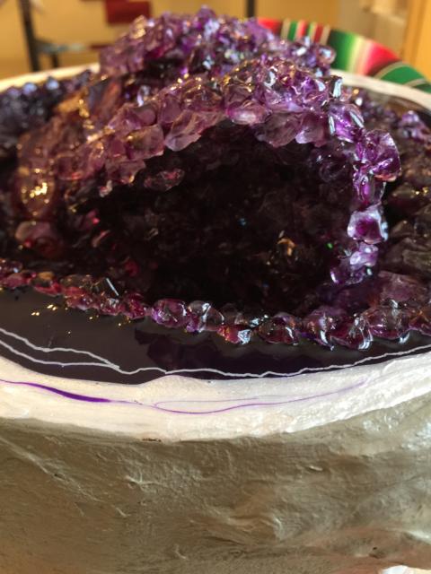 skull geode